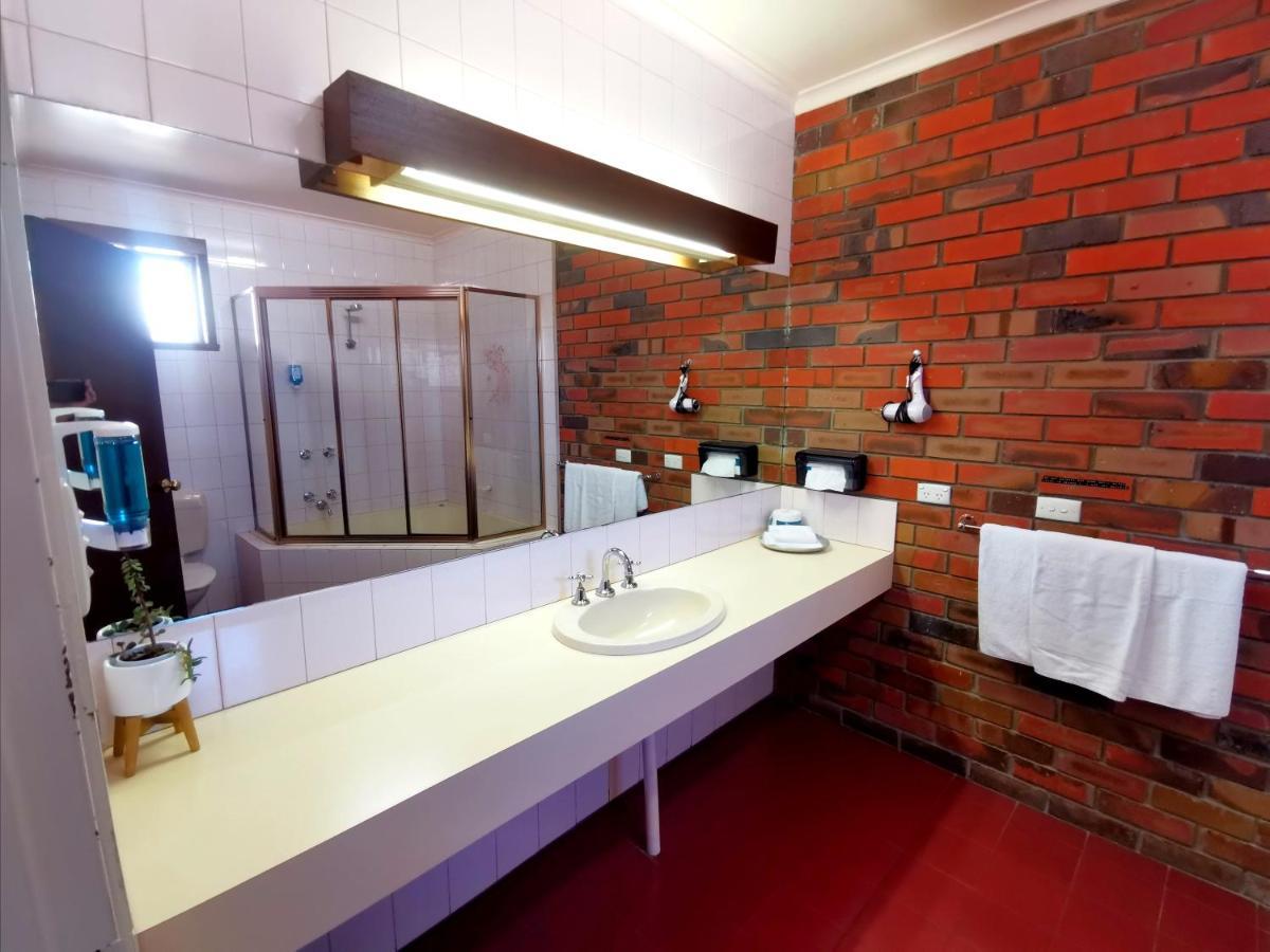 Town House Motor Inn Horsham Dış mekan fotoğraf